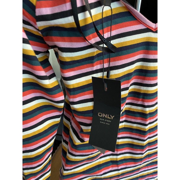 ONLY Our Story Multicolor Stripe Front/Back V Neck L/S Shirt NWT Sz Med Colorful - Picture 4 of 8